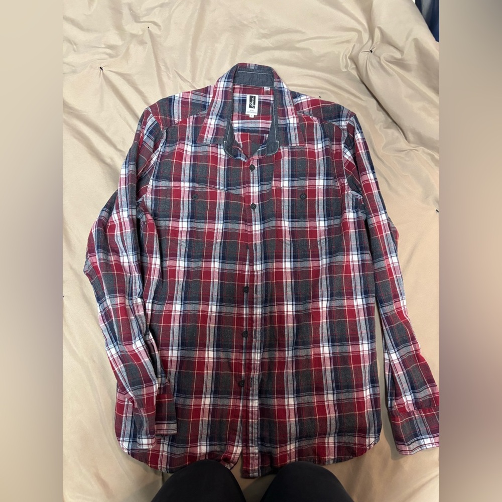 Howe button down - Picture 2 of 6